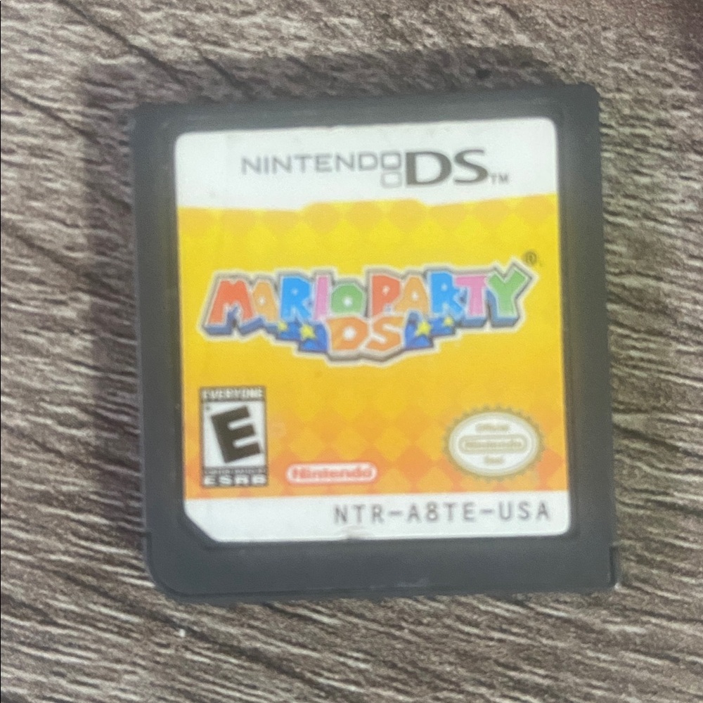 Nintendo DS Mario Party Cartridge with Multicolor Label